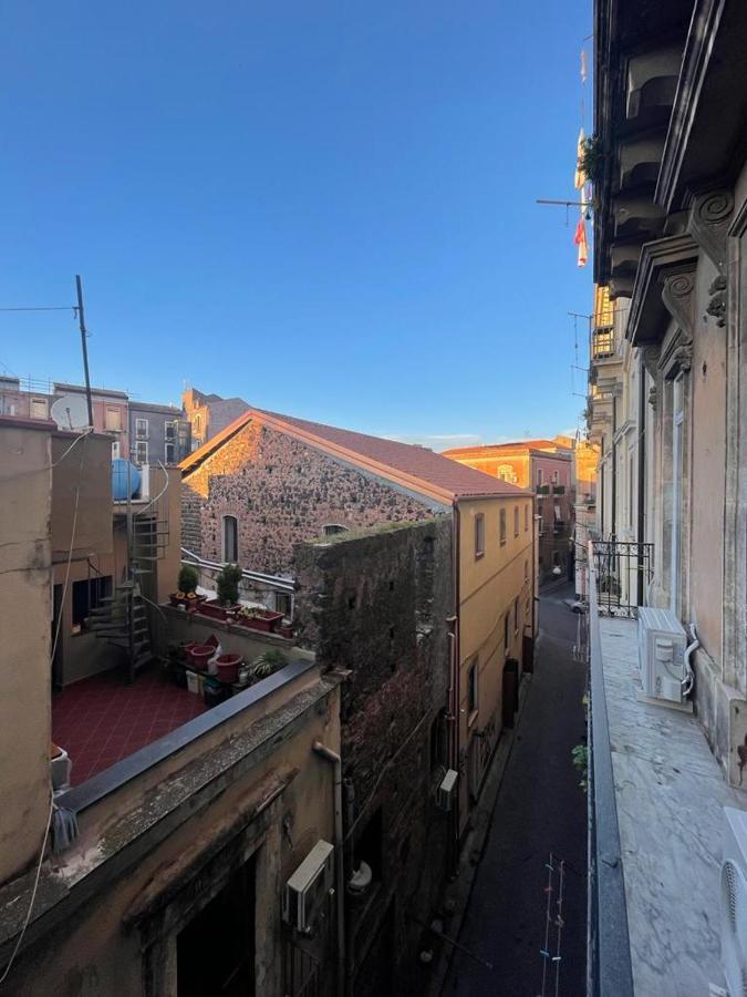 Cutelli Gold Panzió Catania-Fontanarossai nemzetközi repülőtér Kültér fotó